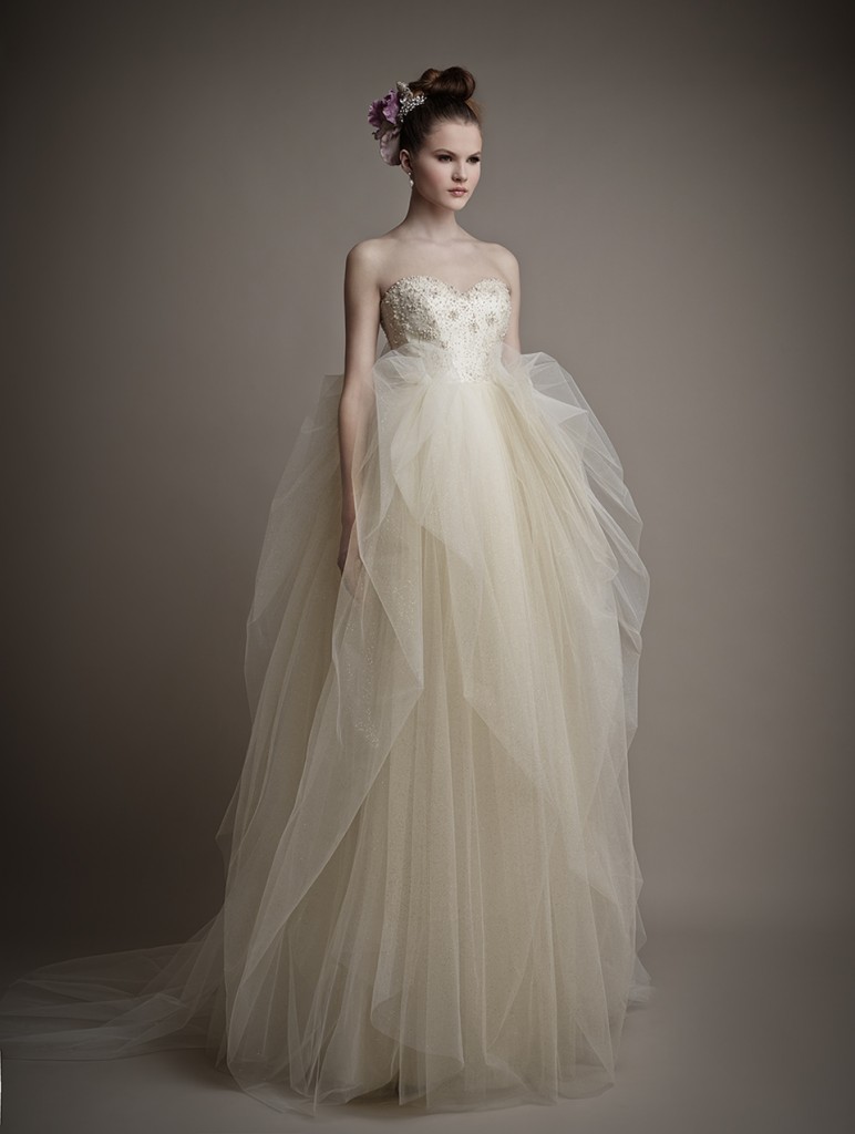3_ersa-atelier-heleni-wedding-dress-2015