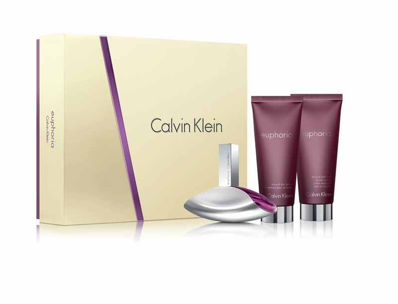 Calvin Klein Euphoria for her - Gift Set AED 376