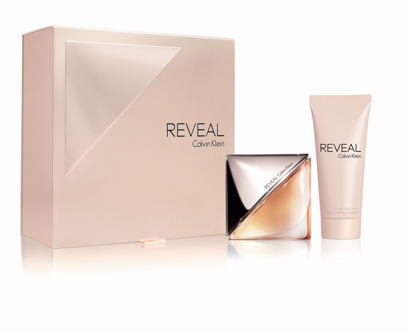 Calvin Klein Reveal for her - Gift Set AED 494