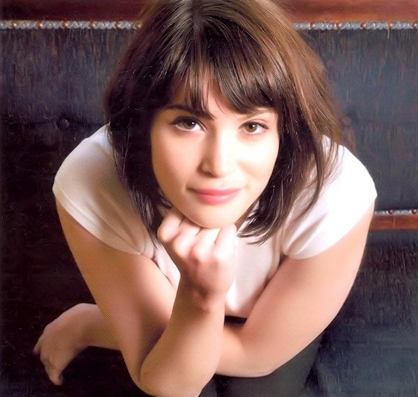 Gemma Arterton جيما أرتيرتون
