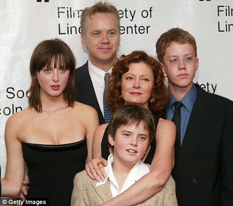 تيم روبنز وزوجته وأبنائة