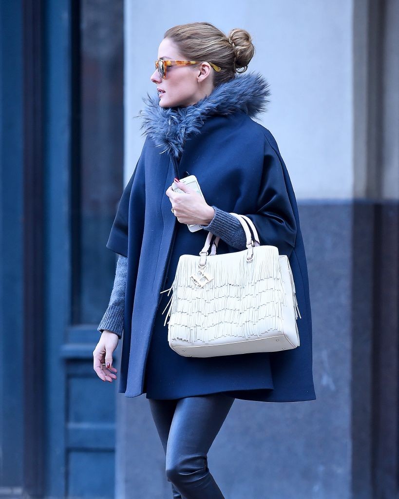 resized_CHNY_OliviaPalermo_CHCarolinaHerreraDuchessHandbag_NY_Feb11th2015_HighResImage