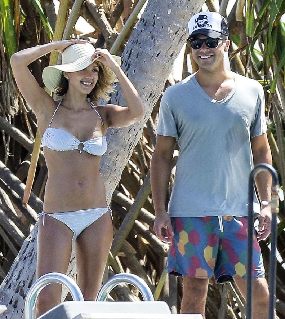 resized_Jessica-Alba-Bikini-Pictures-Spring-Break