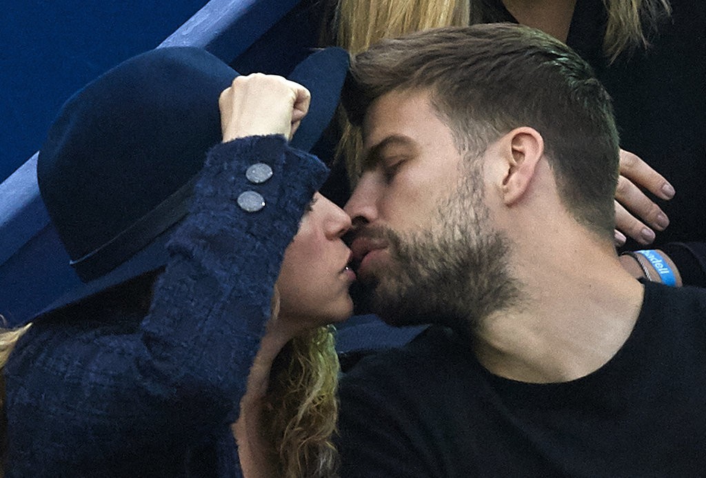 Shakira-Gerard-Pique-Milan-Tennis-Game-Photos (2)