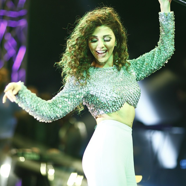 11084962_913348575373686_2055991637_n