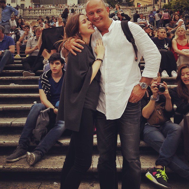 11253616_860825303988920_557176471_n