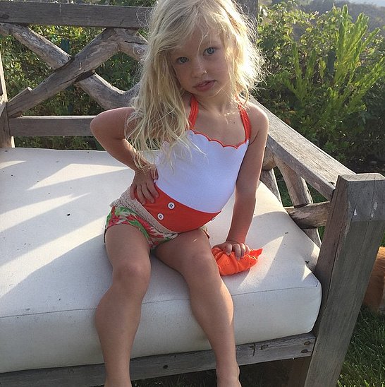 Jessica-Simpson-posted-adorable-poolside-picture-her-daughter