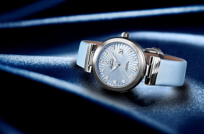 PreBASELWORLD2013_Ladymatic_425.32.34.20.57.002