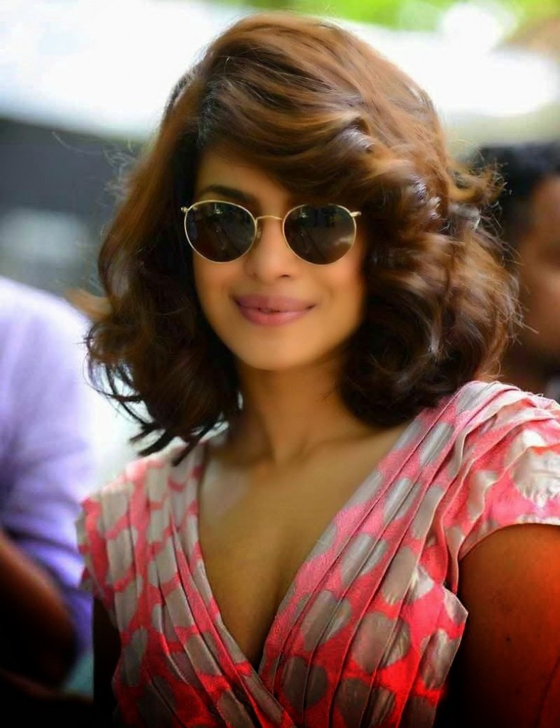 Priyanka Chopra Glamor Stills Photos 2015 at Dil Dhadakne Do Hindi Movie Music Launch014