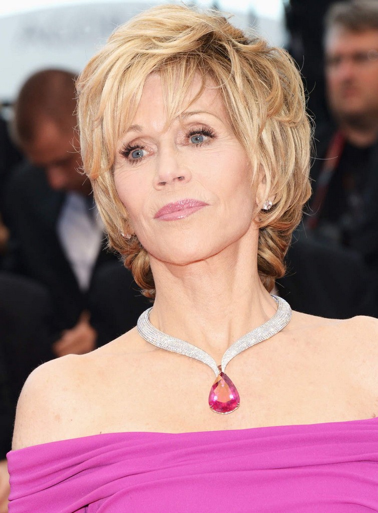 jane-fonda-ultrachic-avec-sa-parure-chopard