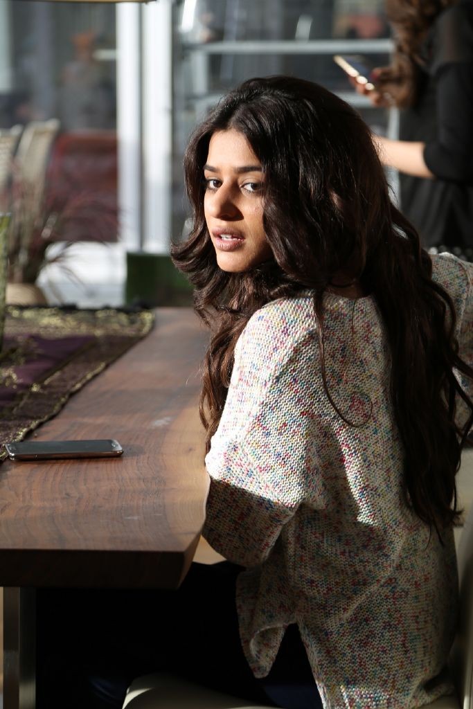 resized_MBC Group Ramadan 2015 - Zakira Min Wara2 (7)