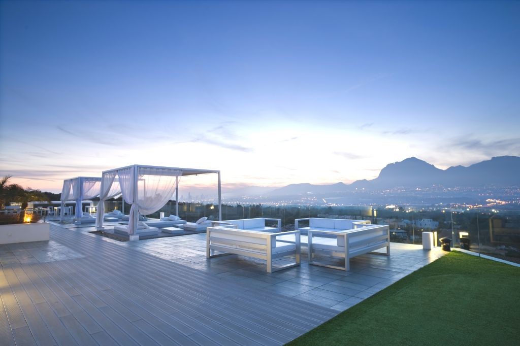 resized_SHA Privé terrace 02