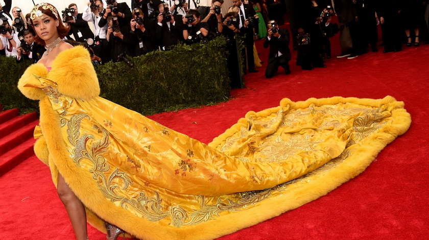 rihanna-met-gala-2015