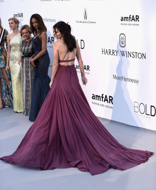Kendall Jenner44