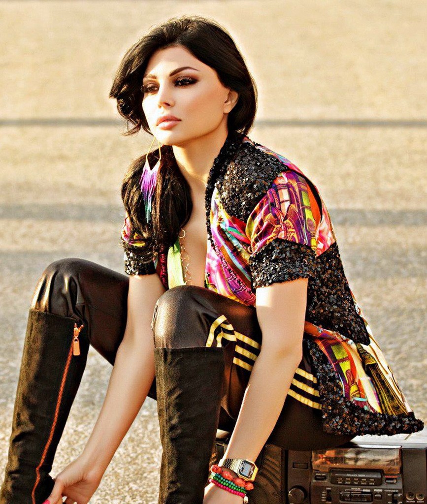 haifa-wehbe-13654-2560x1600
