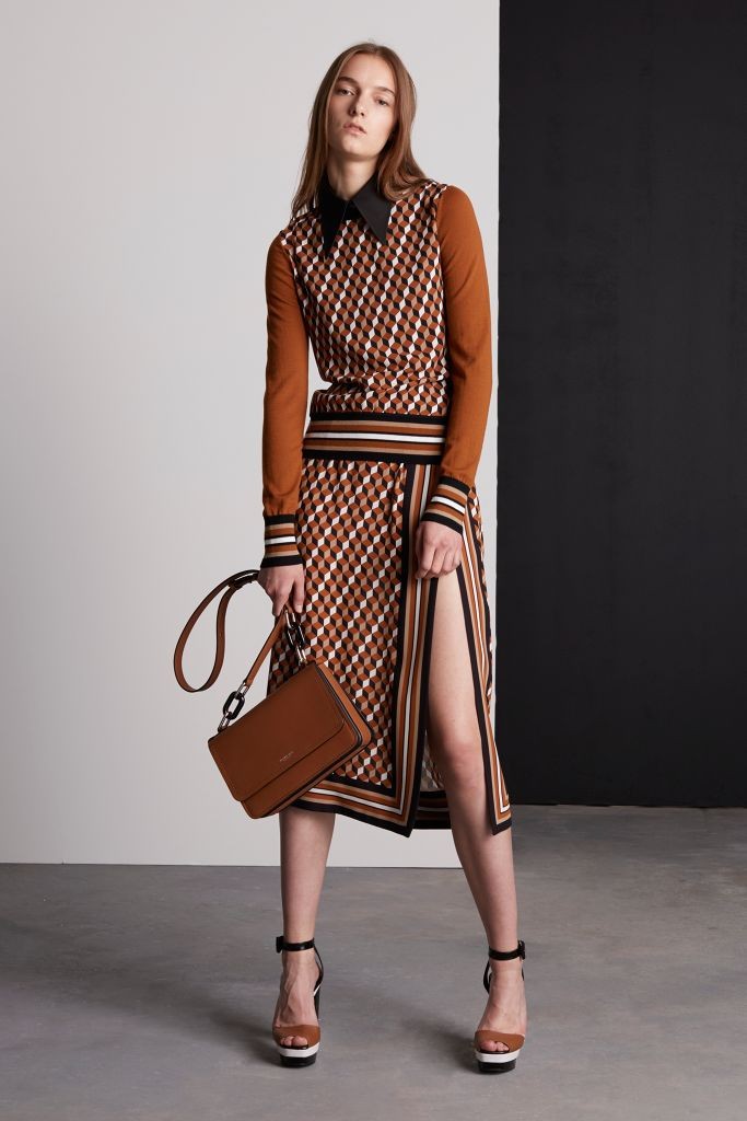 resized_MK-RESORT16_18