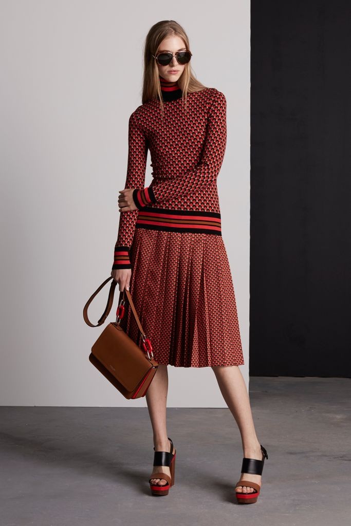 resized_MK-RESORT16_19