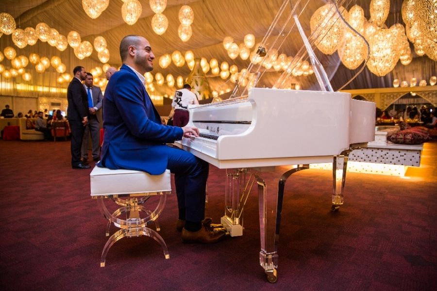 resized_Pianist  Maan Hamadeh during iftar preview at AsateerOK