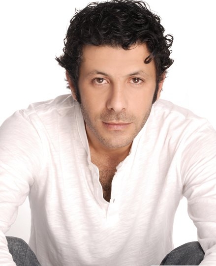 إياد نصار (2)