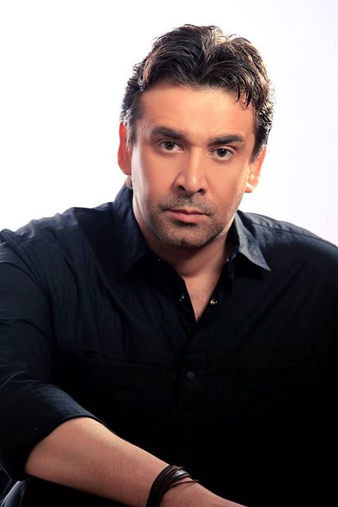 كريم عبد العزيز (2)