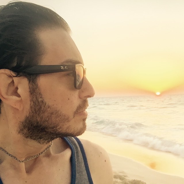 10004144_903601886345812_393504341_n