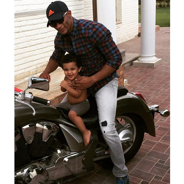 11356830_1496408840650904_305860094_n