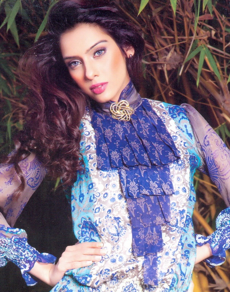 bonanza-fashion-pakistan-fancy-summer-lawn-