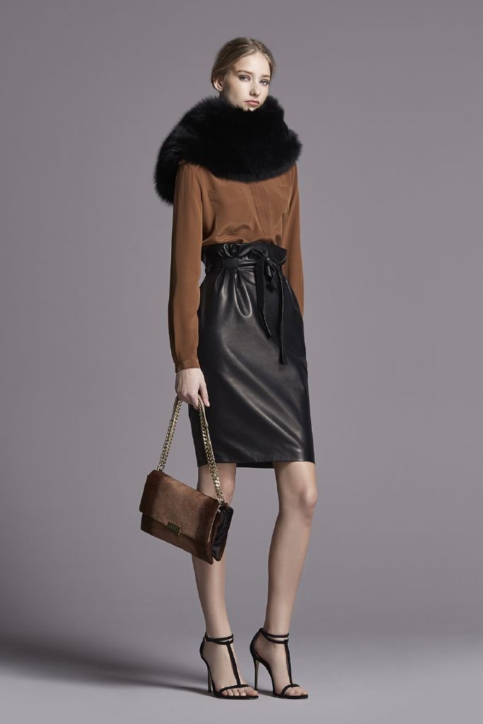 resized_CH_woman_look_FW15_02