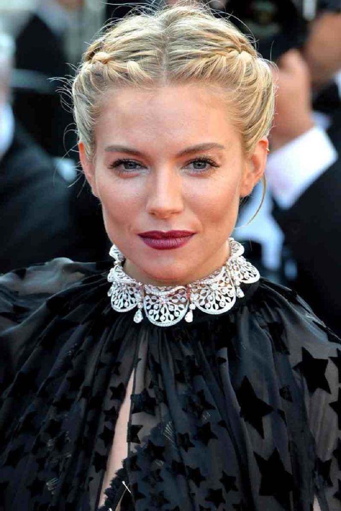 resized_Cake-with-braids-midterm-Sienna-Miller