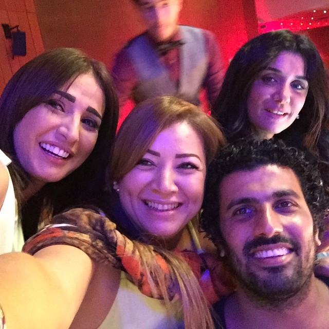 11849866_414236385437840_1324542465_n