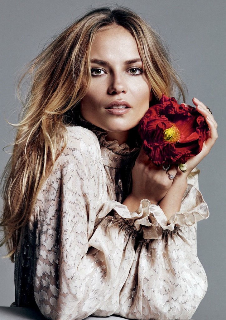 Natasha-Poly-Glamour-Russia-September-2015-Editorial01