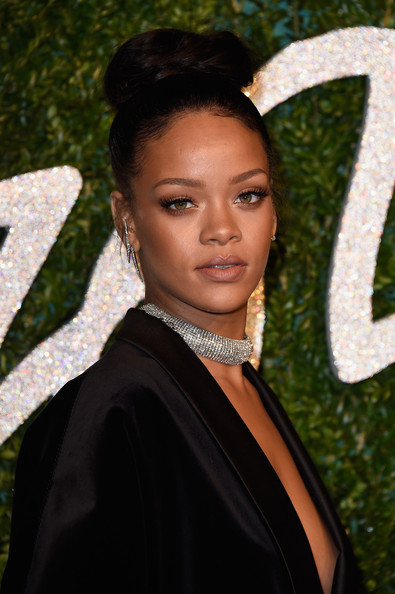 Rihanna+Choker+Necklace+Diamond guisseppe zanoti
