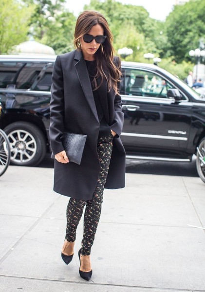 Victoria+Beckham+Hits+Up+Whole+Foods+LZqZUfc0vTgl