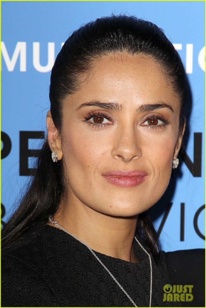 beautiful-Salma-Hayek-684x1024