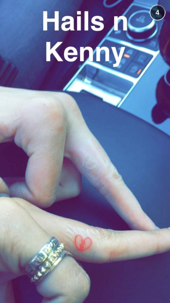 kendall-jenner-hailey-baldwin-tattoo-640x1138