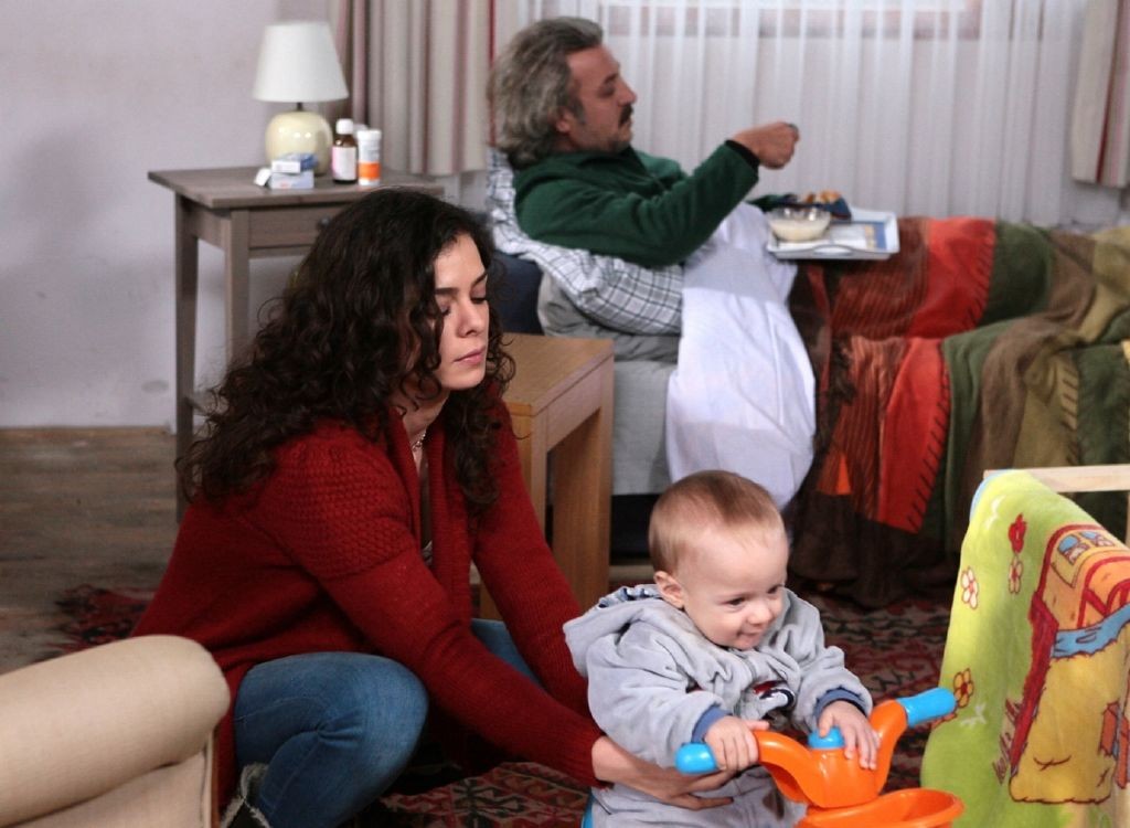 resized_MBC DRAMA- Turkish Drama- Al Wichah  Al Ahmar 03