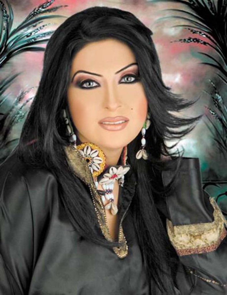 زينب العسكري