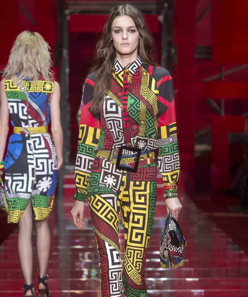 Versace Women's Fall Winte.r '15-'16 Look 22