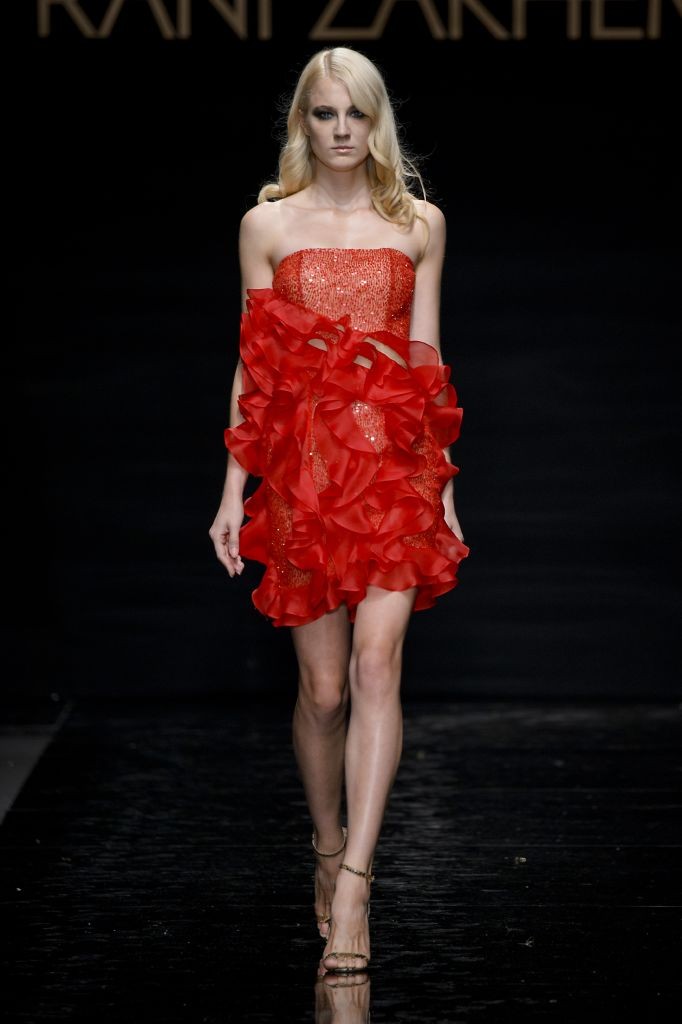resized_26-Rani Zakhem  For the love of  Lola-Lola    Couture FW 15-16 - Rome