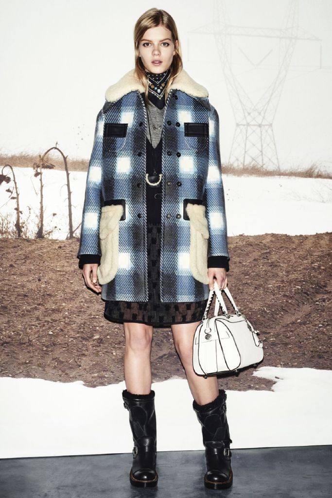 resized_Coach Women's FW15-16 Collection - Look (22)