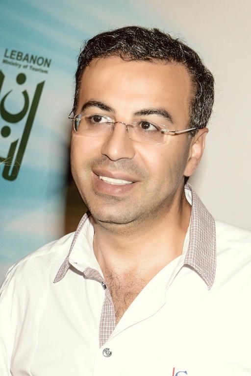 الدكتور نادر صعب