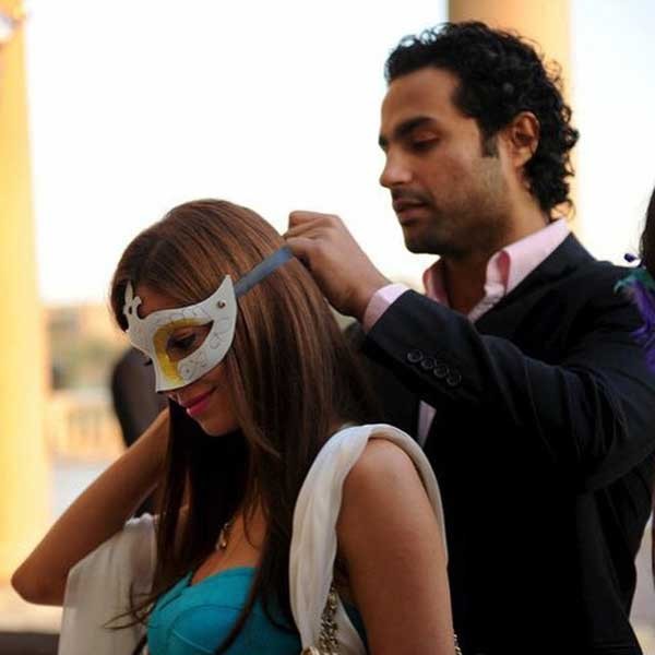 كريم فهمي وزوجته (1)