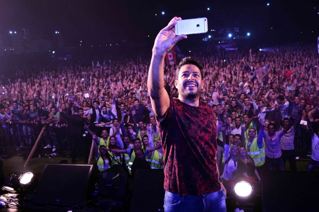 1444548313.601370.inarticleLarge