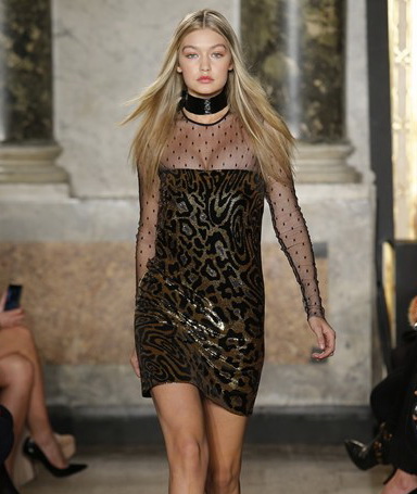 Emilio Pucci .