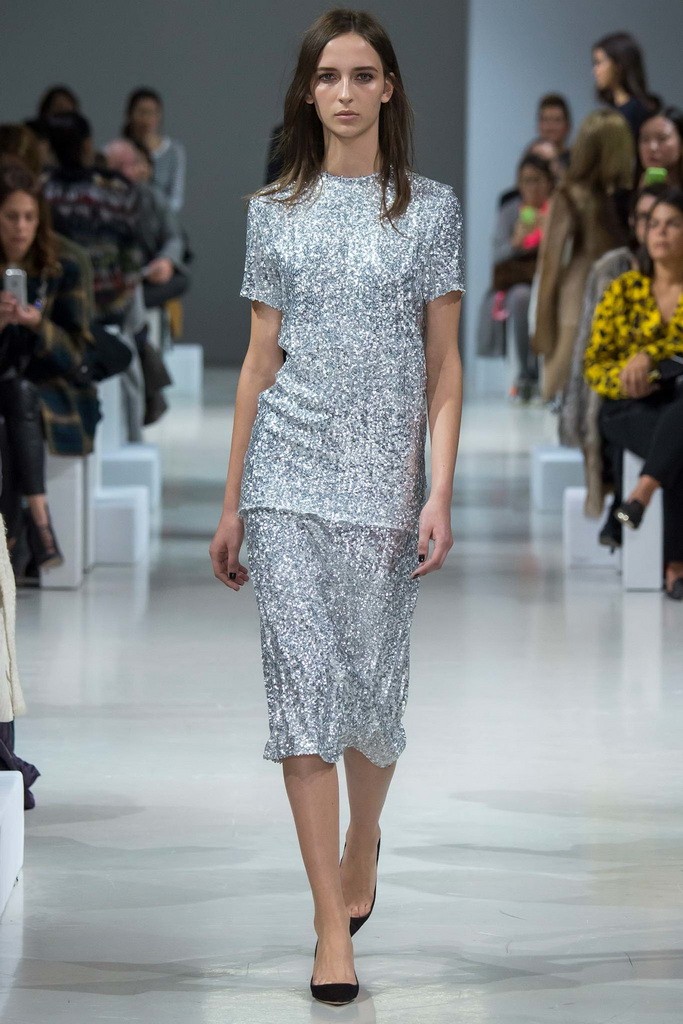 Nina Ricci.