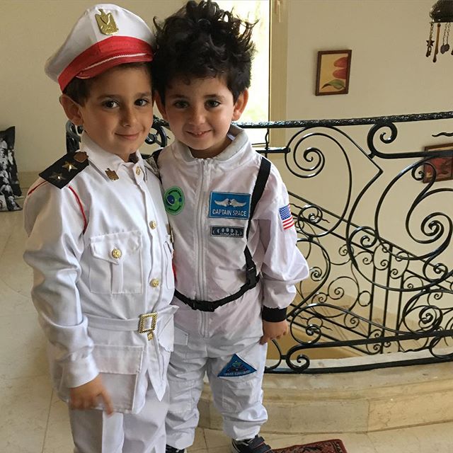 آدم وعلي أبناء أصالة
