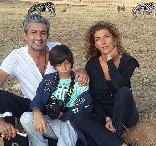 أركان بتككيا وزوجته