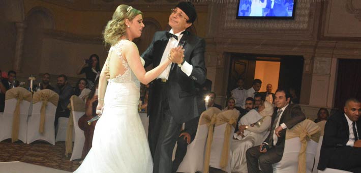 النجوم يشاركون ناصر سيف فرحته بزواج ابنته (8)
