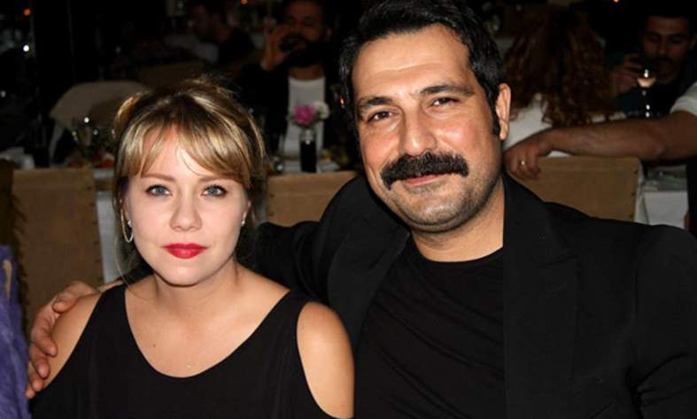 بولنت إينال وزوجته