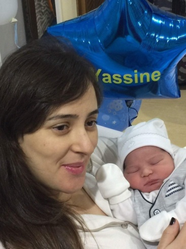 سناء يوسف تستقبل طفلها الأول